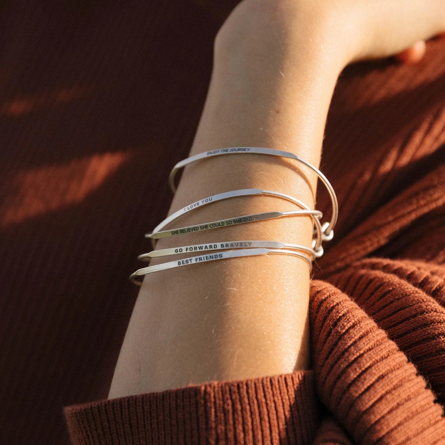 &LIVY Posy Bangle Bracelet