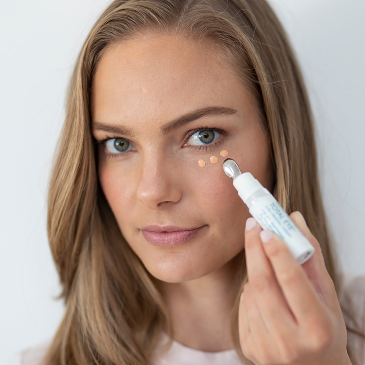 Total Eye 3-in-1 Renewal Therapy