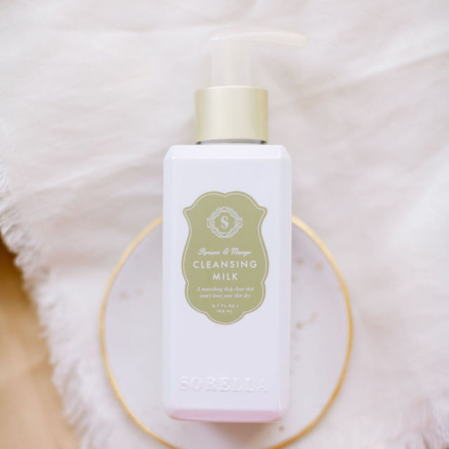 Apricot Mango Cleansing Milk