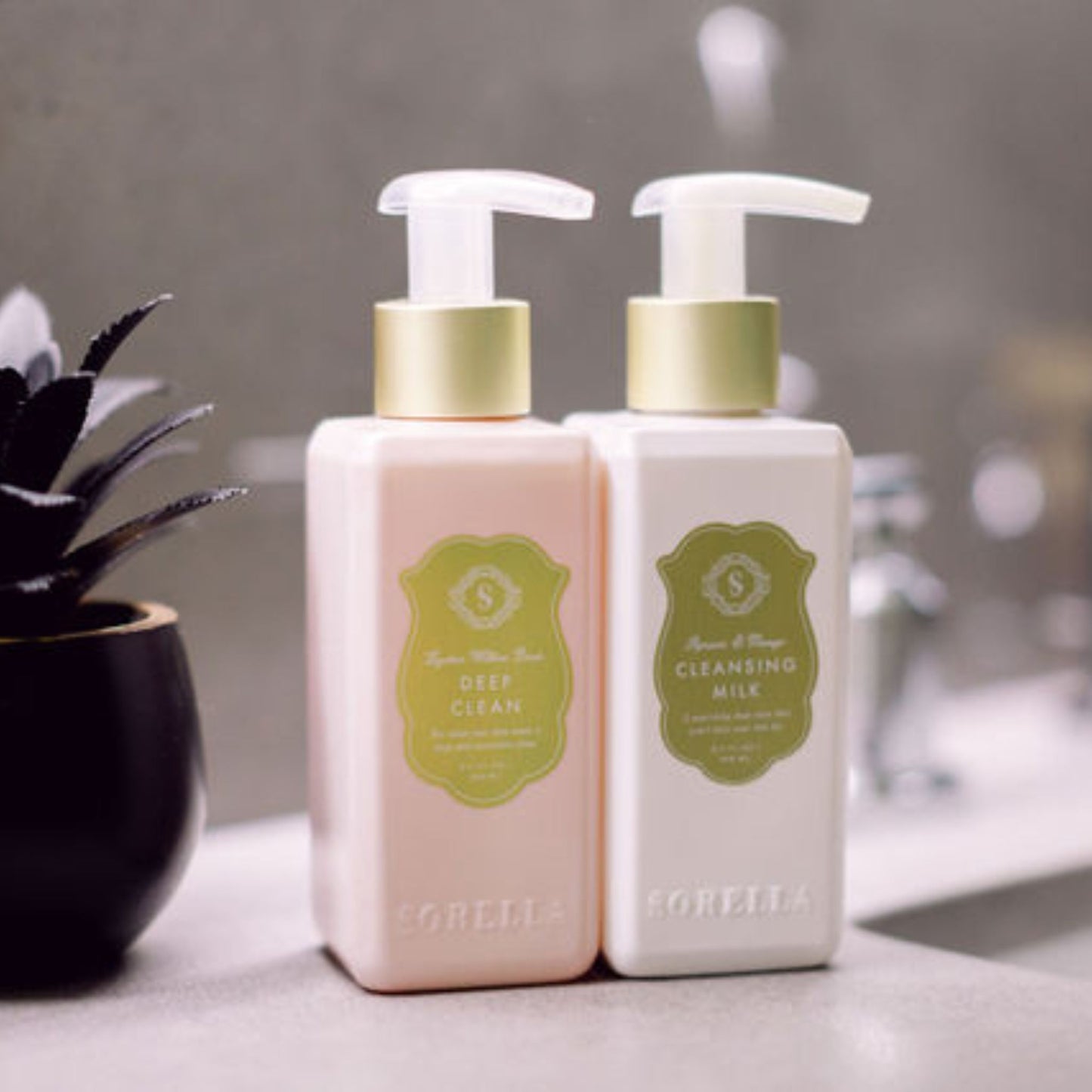 Apricot Mango Cleansing Milk