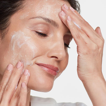 HP Exfoliating Cleanser