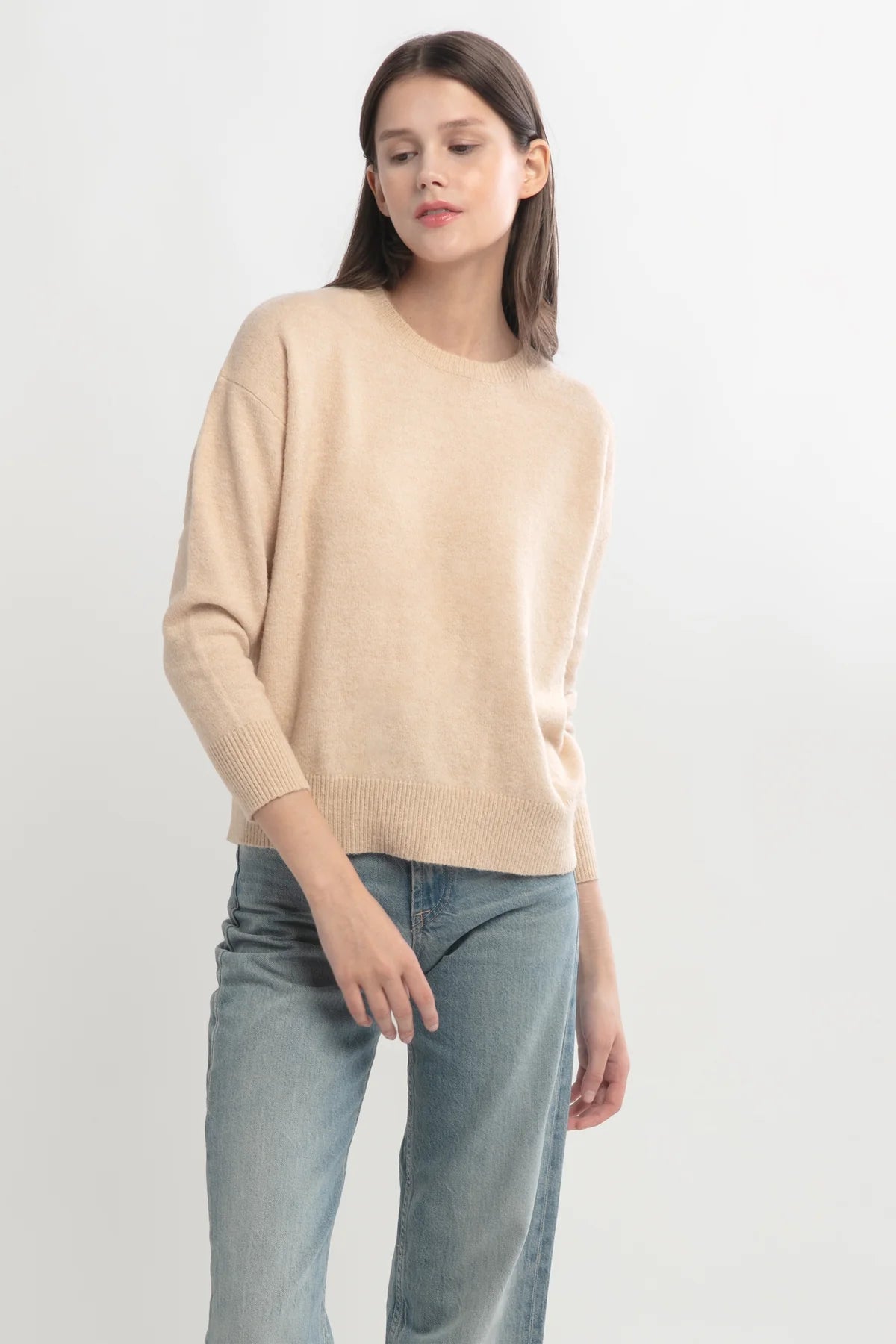 Look Basic Crewneck Sweater